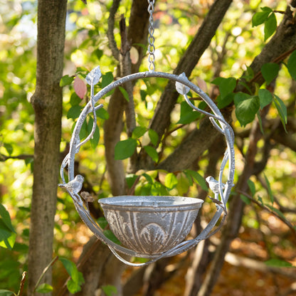 Vine-Themed Hanging Bird Feeder – Decorative Metal Garden Accent