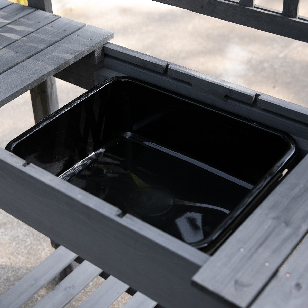 Wooden Potting Bench with Expandable Top & Sink