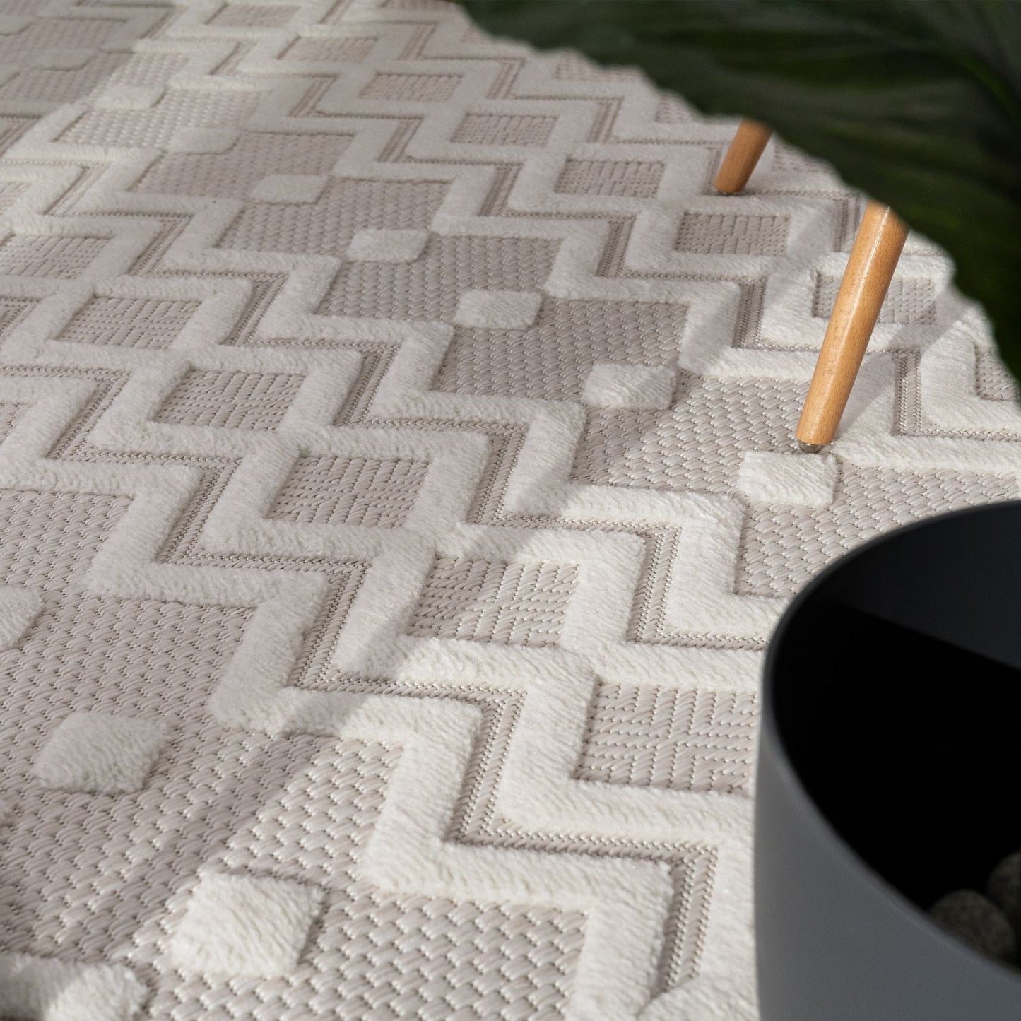 Outdoor Rug Livorno Geometric Trellis Pattern In Cream