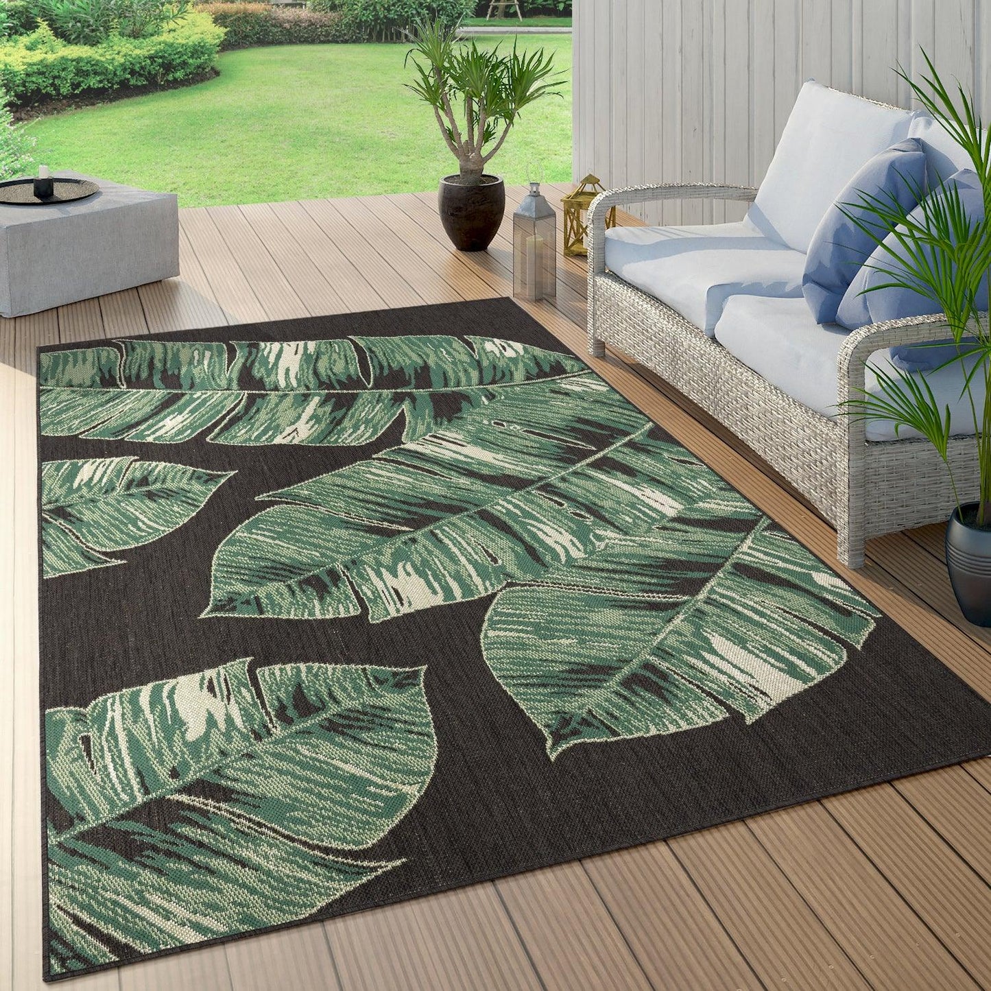 Outdoor Rug Ostende Jungle Leaves - Black Green