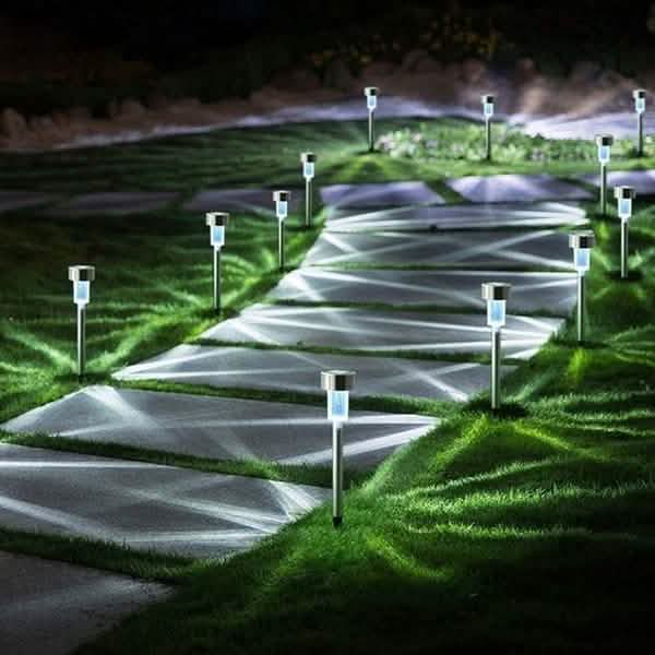 Elegant Solar LED Garden Lights – Weatherproof Outdoor Pathway & Landscape Lighting