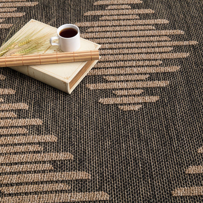 In & Outdoor Rug Cologne with Bohemian Diamond Pattern