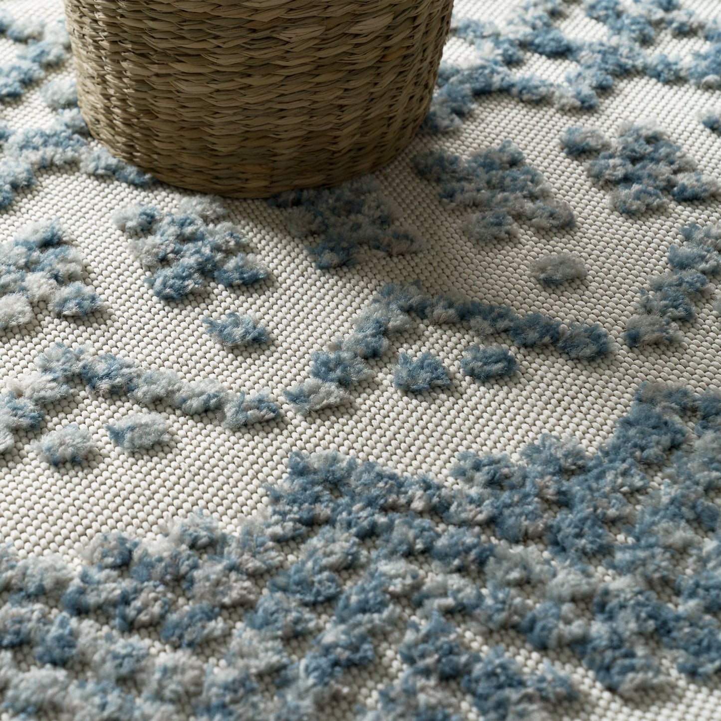 Outdoor Rug Marrakesh High/Low Effect Trellis in Turquoise Cream